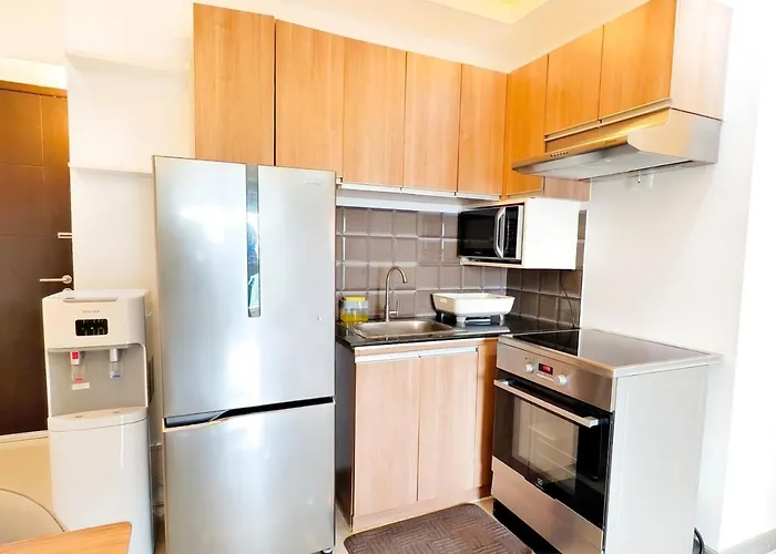 706t3 Avida Riala It Park 2br Unit 400mbps 55 Smarttv アパート セブ市